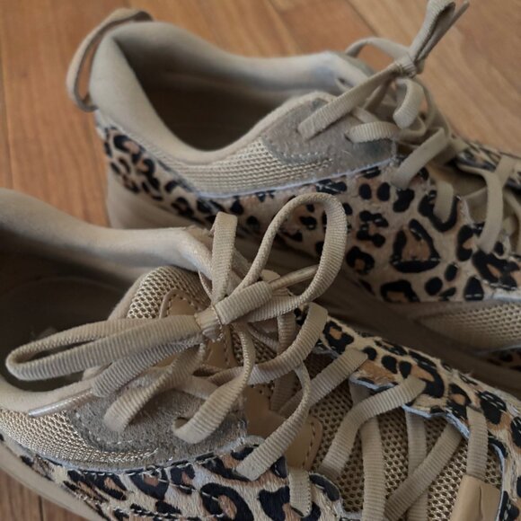 HOKA x Engineered Garments - Bondi L - Sand Leopard - Picture 8 of 11